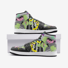Load image into Gallery viewer, Amory Unisex Sneaker TR