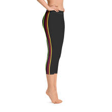 Load image into Gallery viewer, Black Capri leggings.