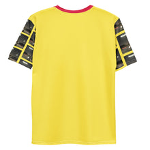 Load image into Gallery viewer, Chasing the moon yellow Men's T-shirt
