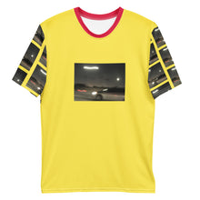 Load image into Gallery viewer, Chasing the moon yellow Men's T-shirt
