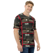 Load image into Gallery viewer, Chasing the moon red Men's T-shirt
